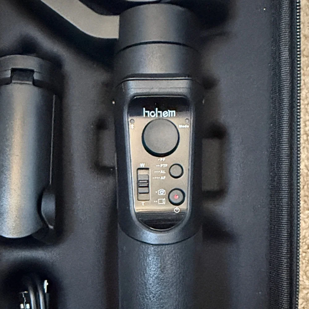 iSteady Gimbal for Content Creation & filming Smartphone stabilizer & tripod NEW